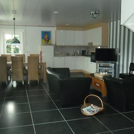 Herkenhoek 3 Bedroom Apartement Heeswijk-Dinther Luaran gambar