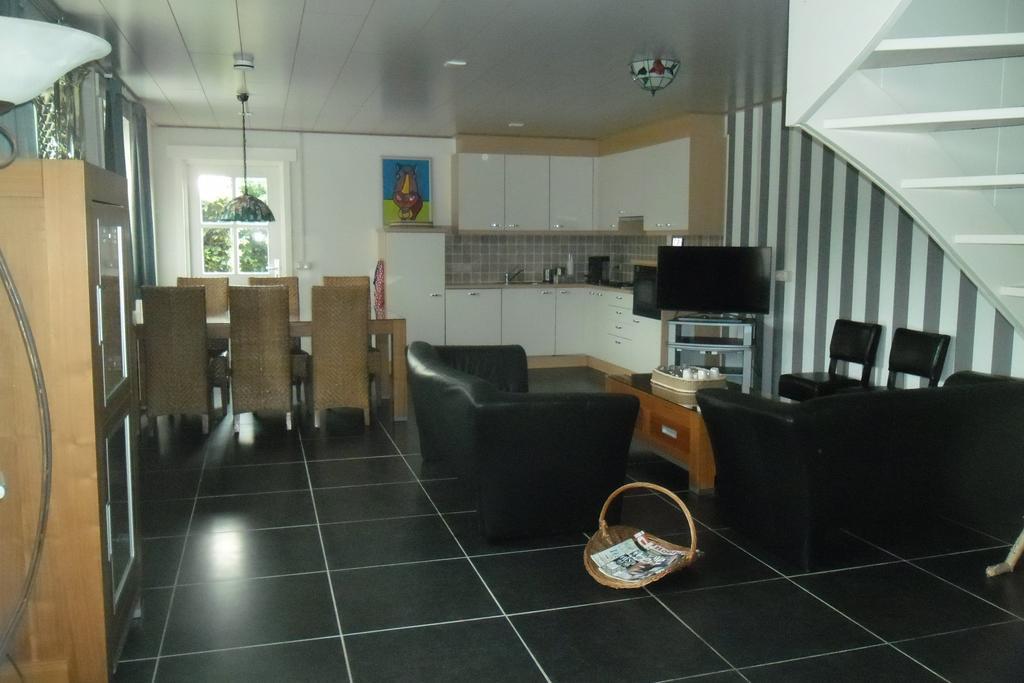 Herkenhoek 3 Bedroom Apartement Heeswijk-Dinther Luaran gambar